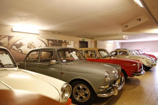 ホテル Galeria Pępowo