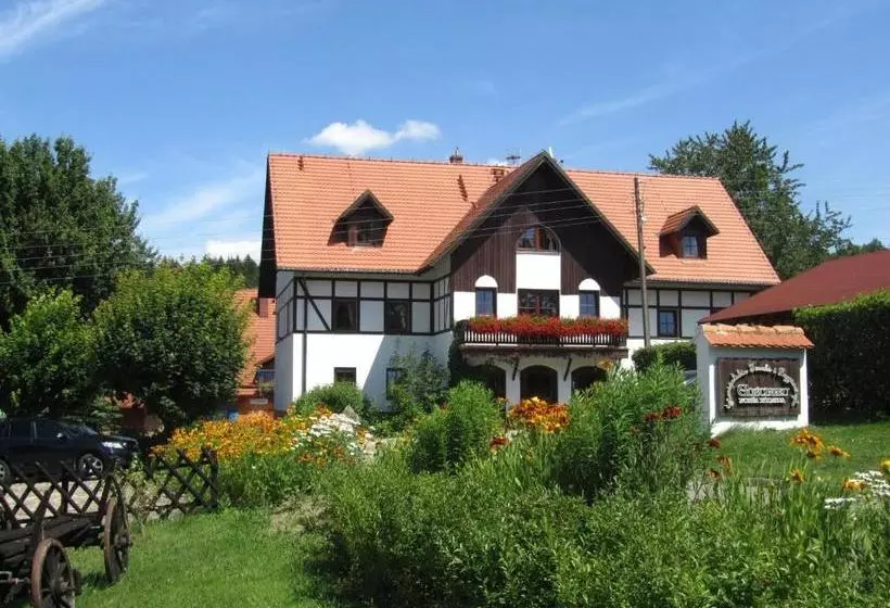 Otel Gościniec Nowa Wioska