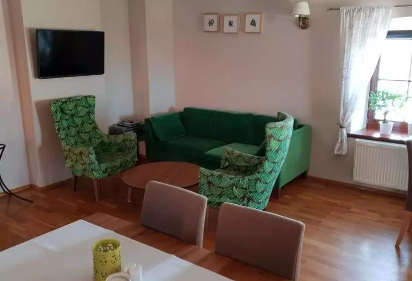 Otel Gościniec Nowa Wioska