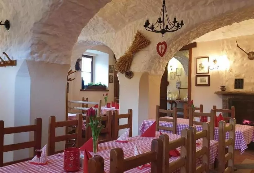 Otel Gościniec Nowa Wioska