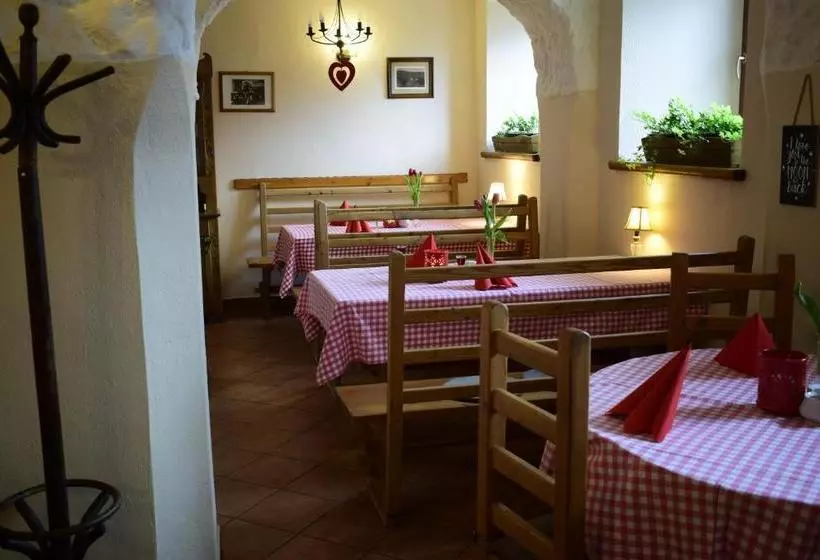 Otel Gościniec Nowa Wioska