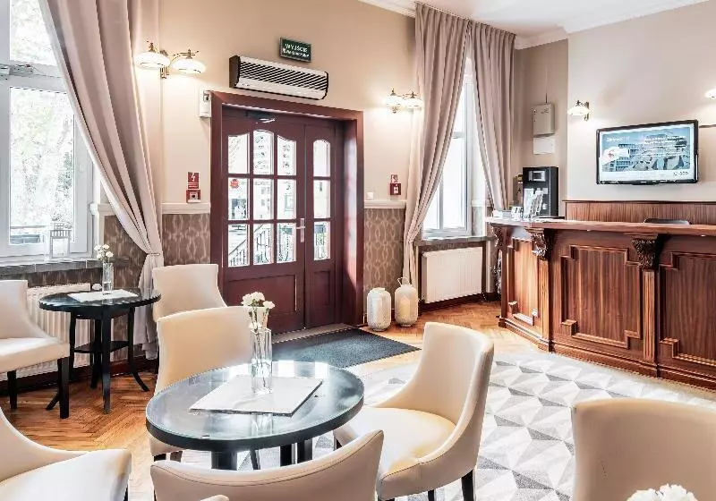 Jantar Hotel & Spa By Zdrojowa