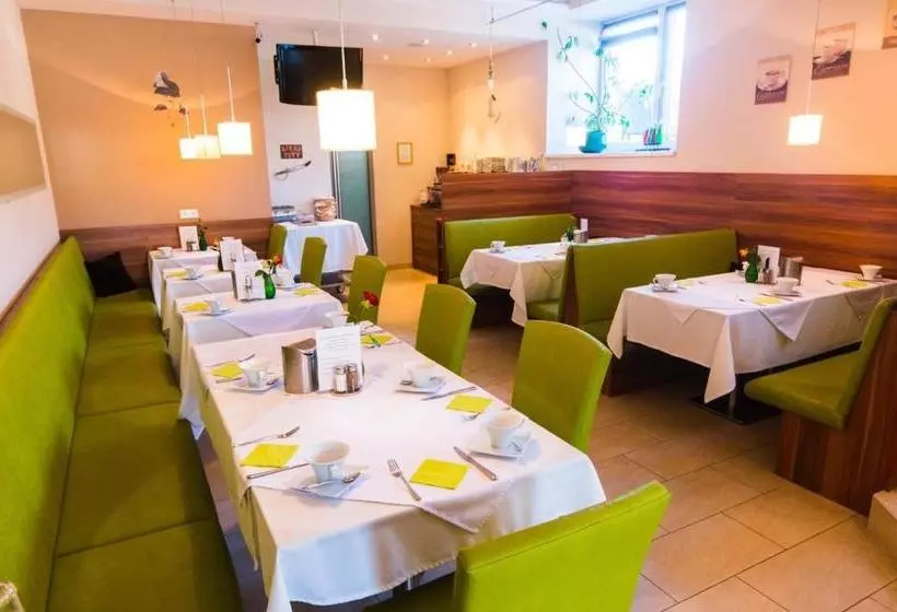 Отель Kaiservilla