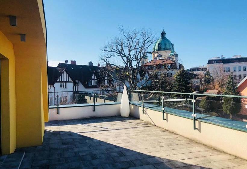 Отель Kaiservilla