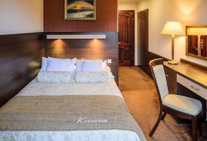 בית מלון כפרי Kormoran Medispa