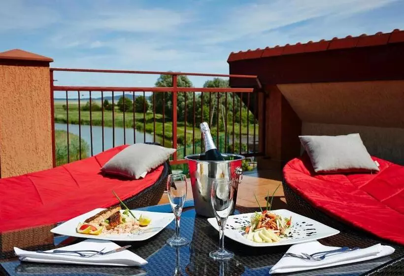 호텔 Kormoran Medispa