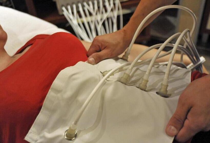 בית מלון כפרי Kormoran Medispa