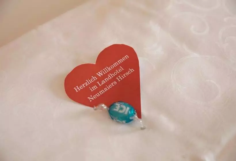 فندق Neumaiers Hirsch Gasthof Und Land