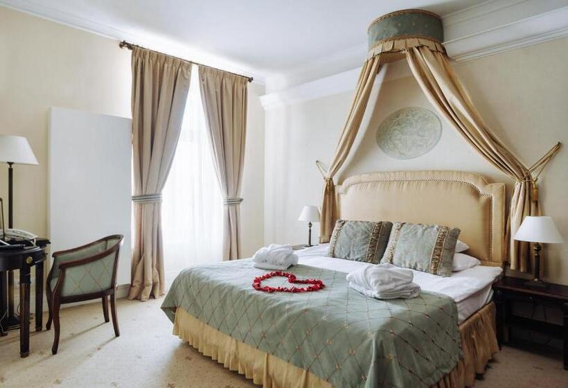 호텔 Pałac Romantyczny