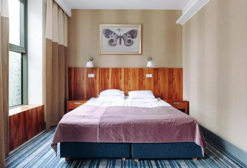 酒店 Pałac Romantyczny