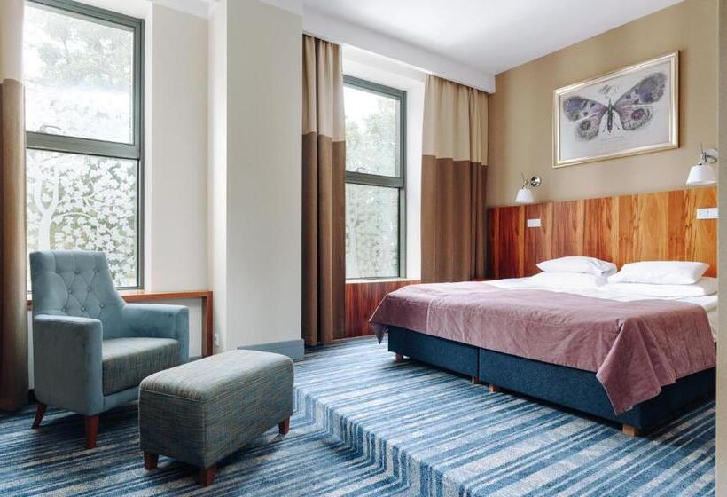 호텔 Pałac Romantyczny