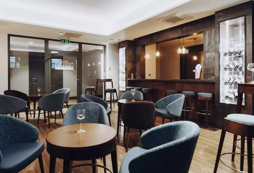 酒店 Pałac Romantyczny