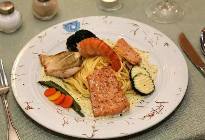 호텔 Restaurant Früchtl