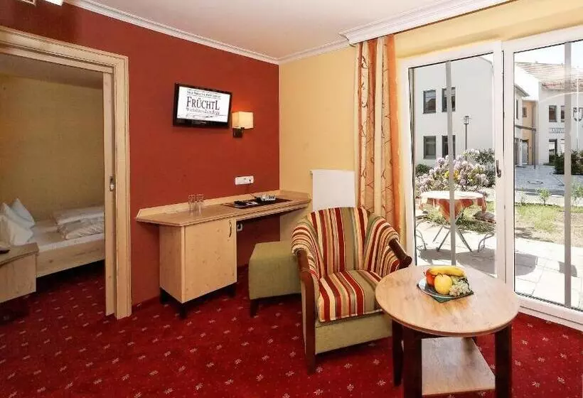 호텔 Restaurant Früchtl