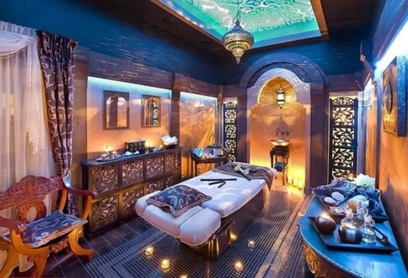 Отель Royal Baltic 4 Luxury Boutique