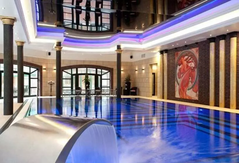 Отель Royal Baltic 4 Luxury Boutique