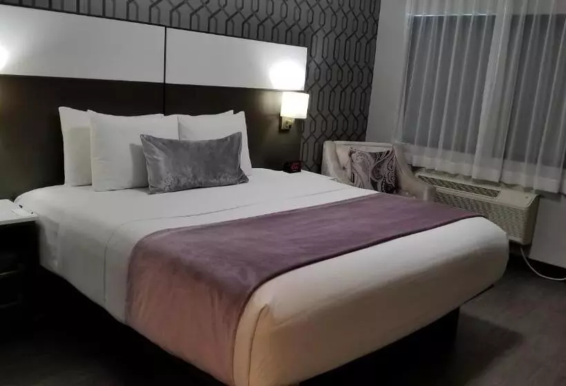 Sunset West Hotel, Surestay Collection By Best Western