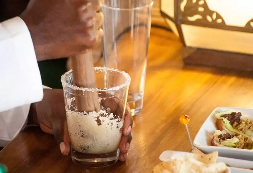 هتل The Charming Lonno Lodge Watamu