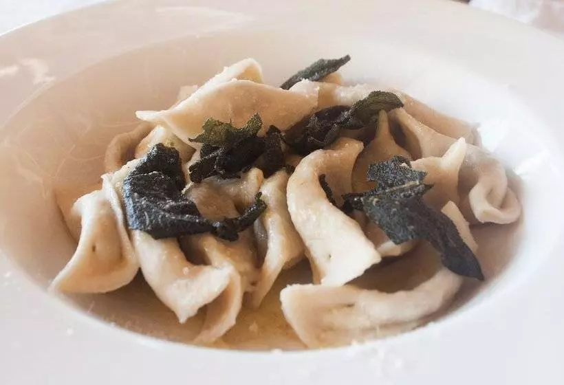 هتل The Charming Lonno Lodge Watamu