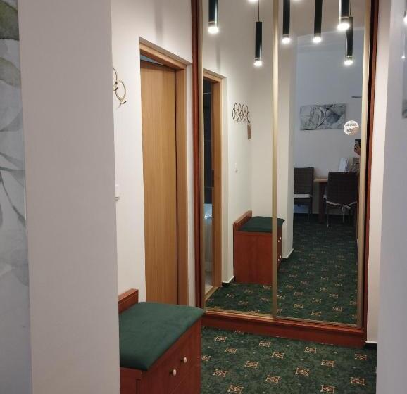 Отель Złoty Lin