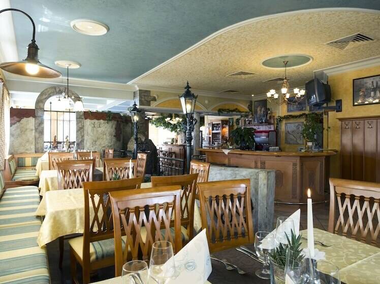 膳宿费 Der Dorfwirt