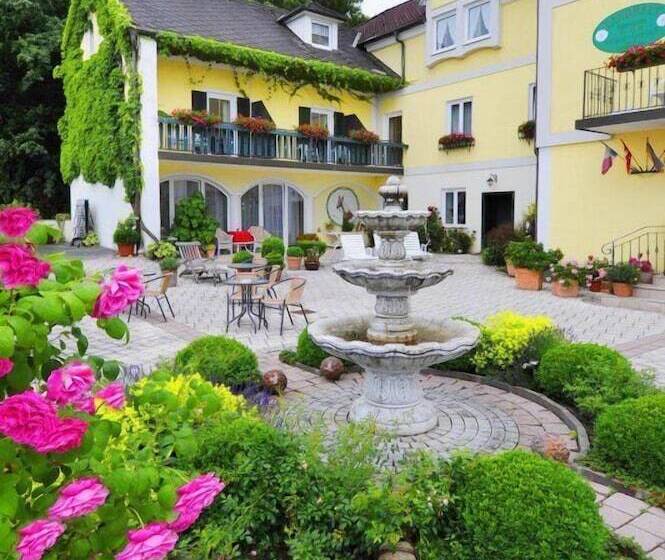 Пансион Schlossgasthof