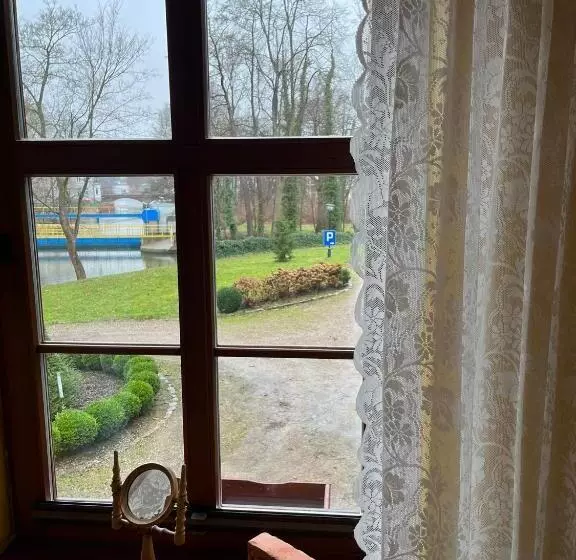 إقامة Gościniec Zamkowy