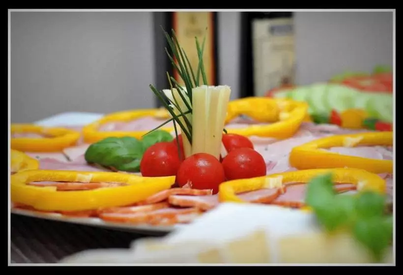 هتل Willa Adriana