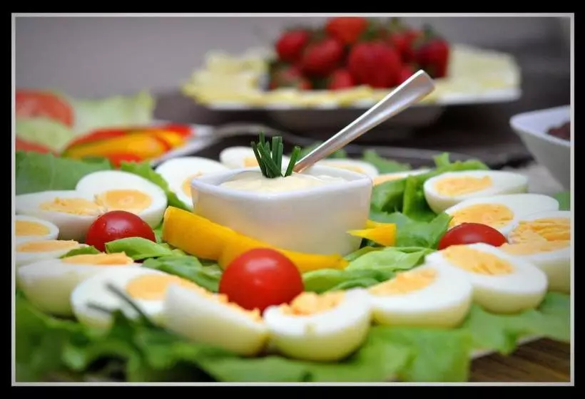 هتل Willa Adriana