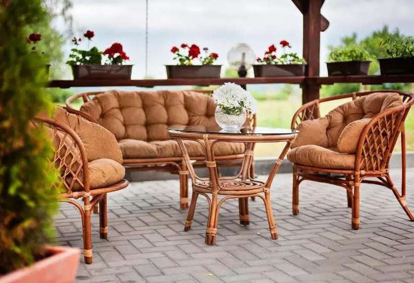 هتل Willa Adriana