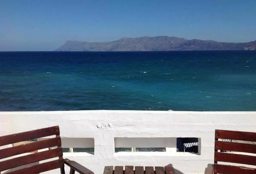 ホテル Argo Papadakis