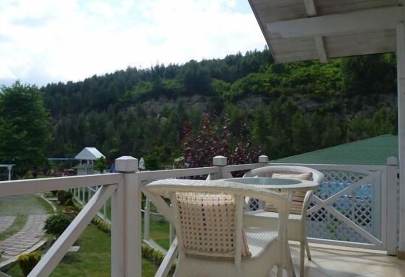 فندق Resort Teater Kame