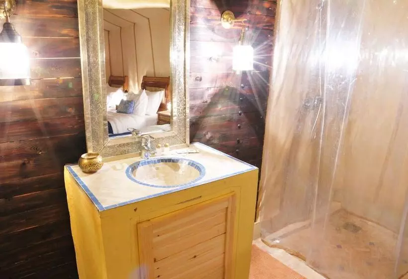 Majatalo The Luxury Erg Safari Camp