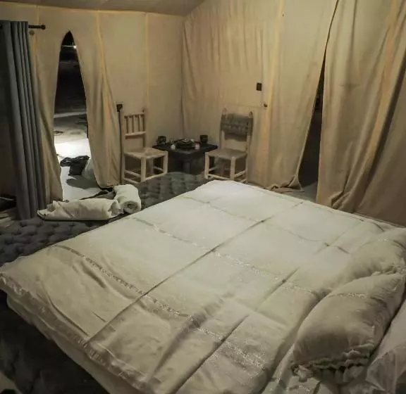 Majatalo The Luxury Erg Safari Camp