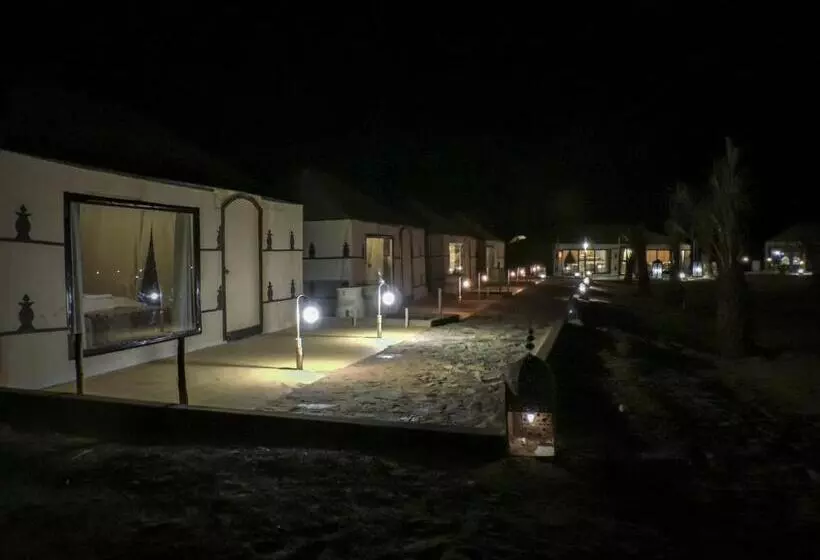 Majatalo The Luxury Erg Safari Camp