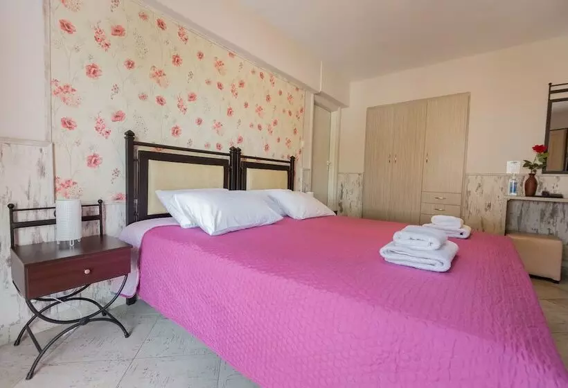 Majatalo Tassos Rooms