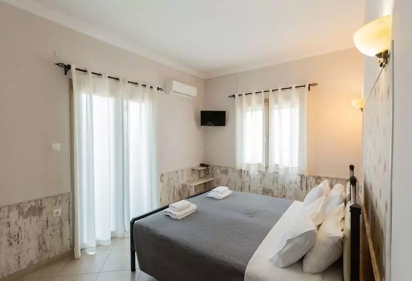 Majatalo Tassos Rooms