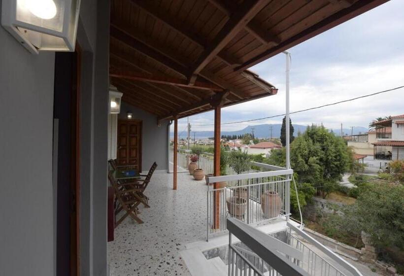 بنسيون Tassos Rooms