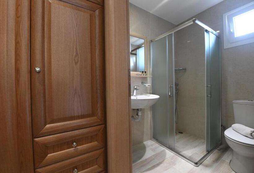 بنسيون Tassos Rooms