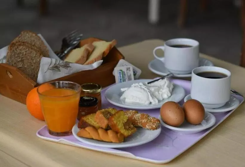 Majatalo Tassos Rooms