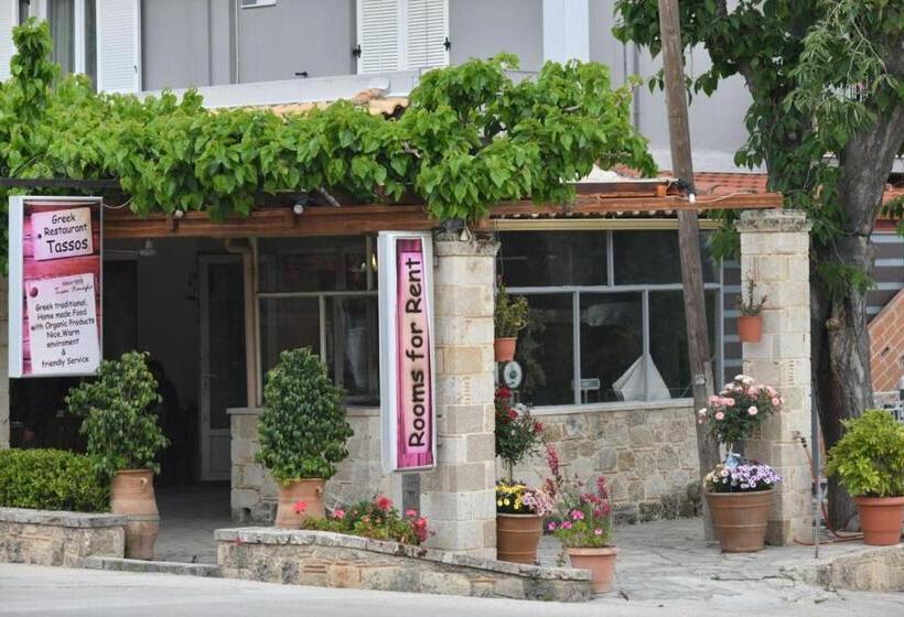 بنسيون Tassos Rooms