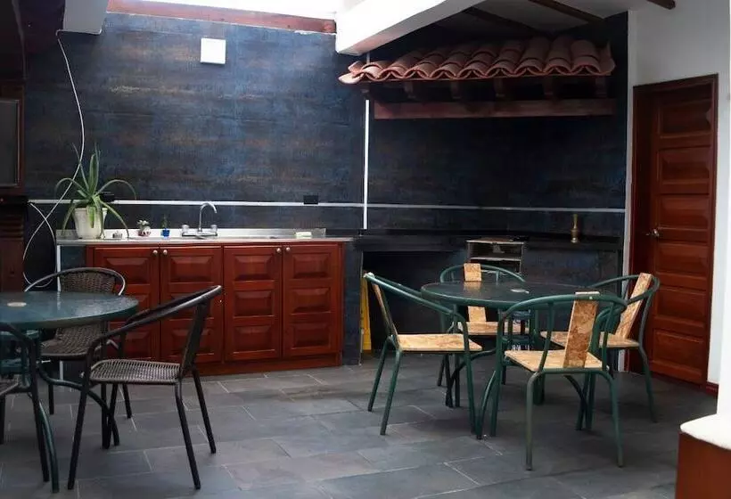 Retkeilymaja Casa Madero