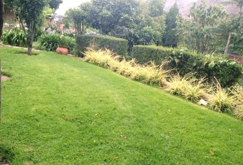 هاستل Casita Chimpay