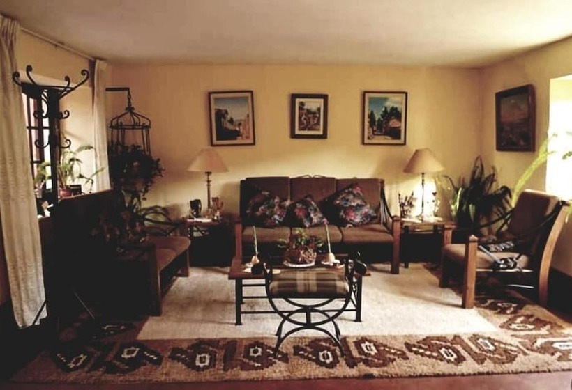 هاستل Casita Chimpay