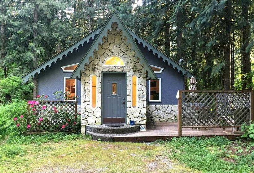 Glacier Springs Cabin #60 The Family Time Cabin!