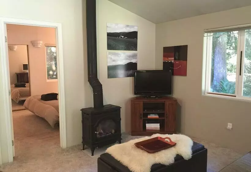 Glacier Springs Cabin #60 The Family Time Cabin!