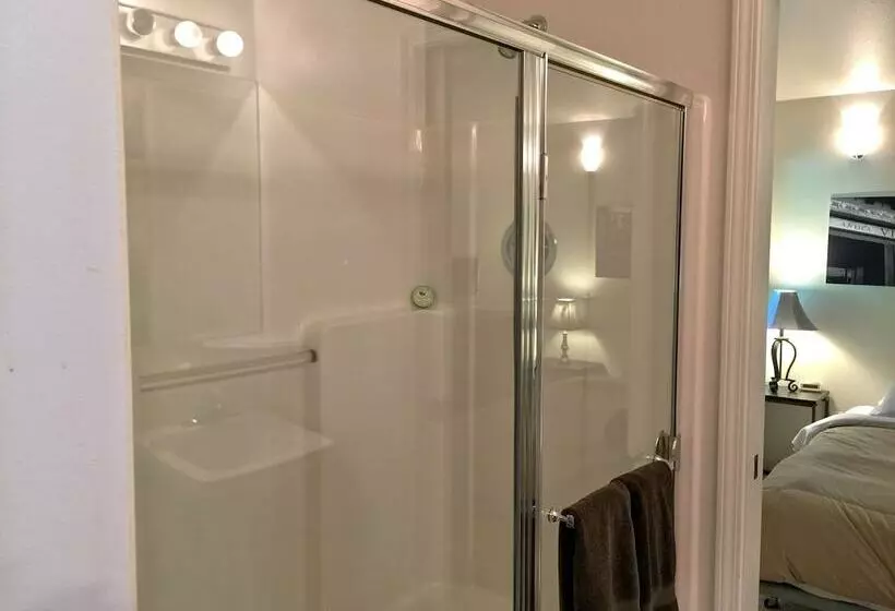 Glacier Springs Cabin #60 The Family Time Cabin!