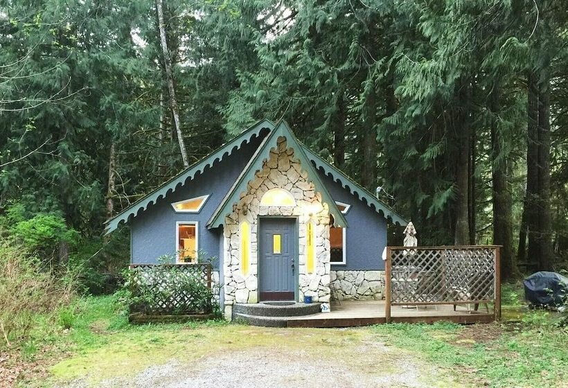Glacier Springs Cabin #60 The Family Time Cabin!