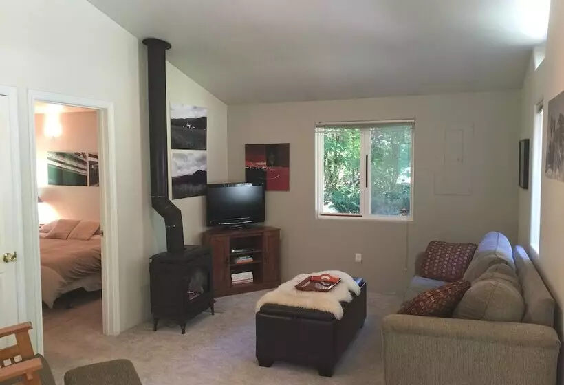 Glacier Springs Cabin #60 The Family Time Cabin!