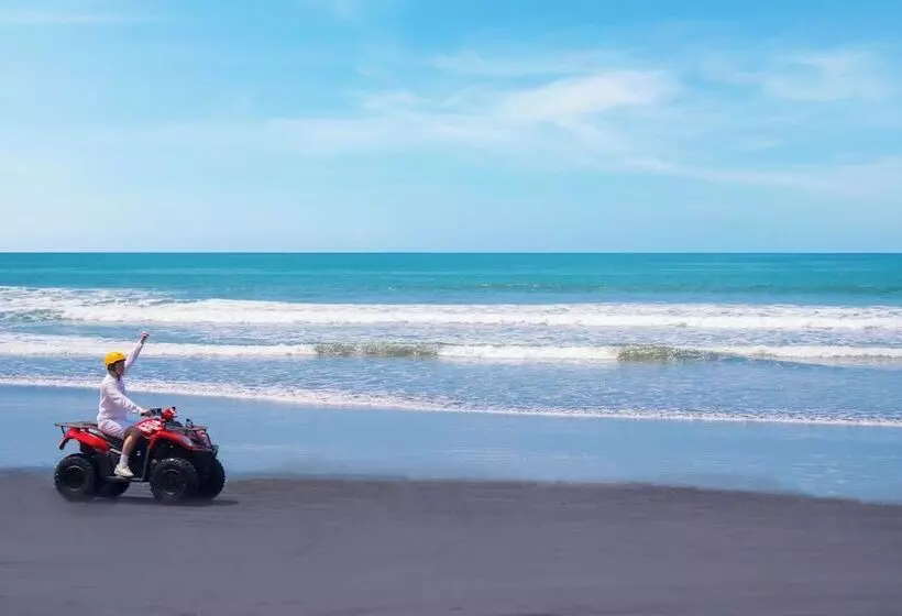 Hotelli Bali Beach Glamping